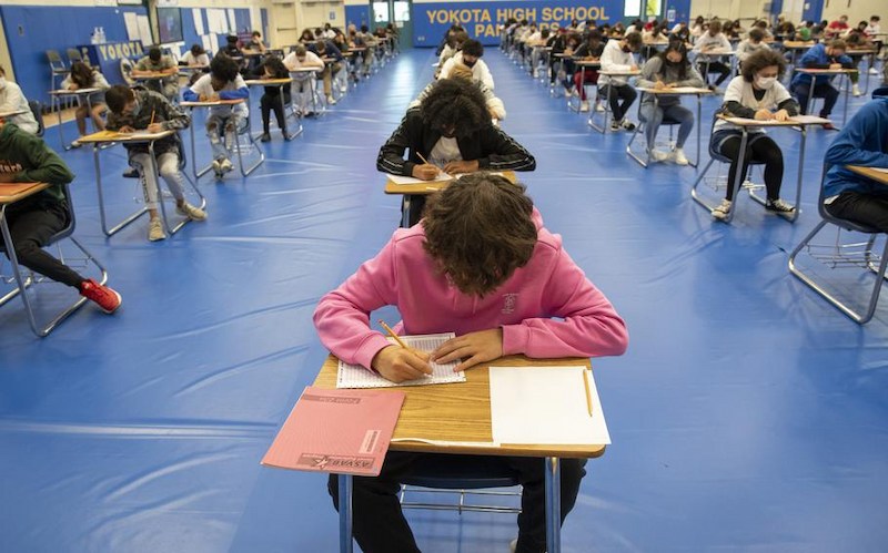 What is ASVAB test in high school?